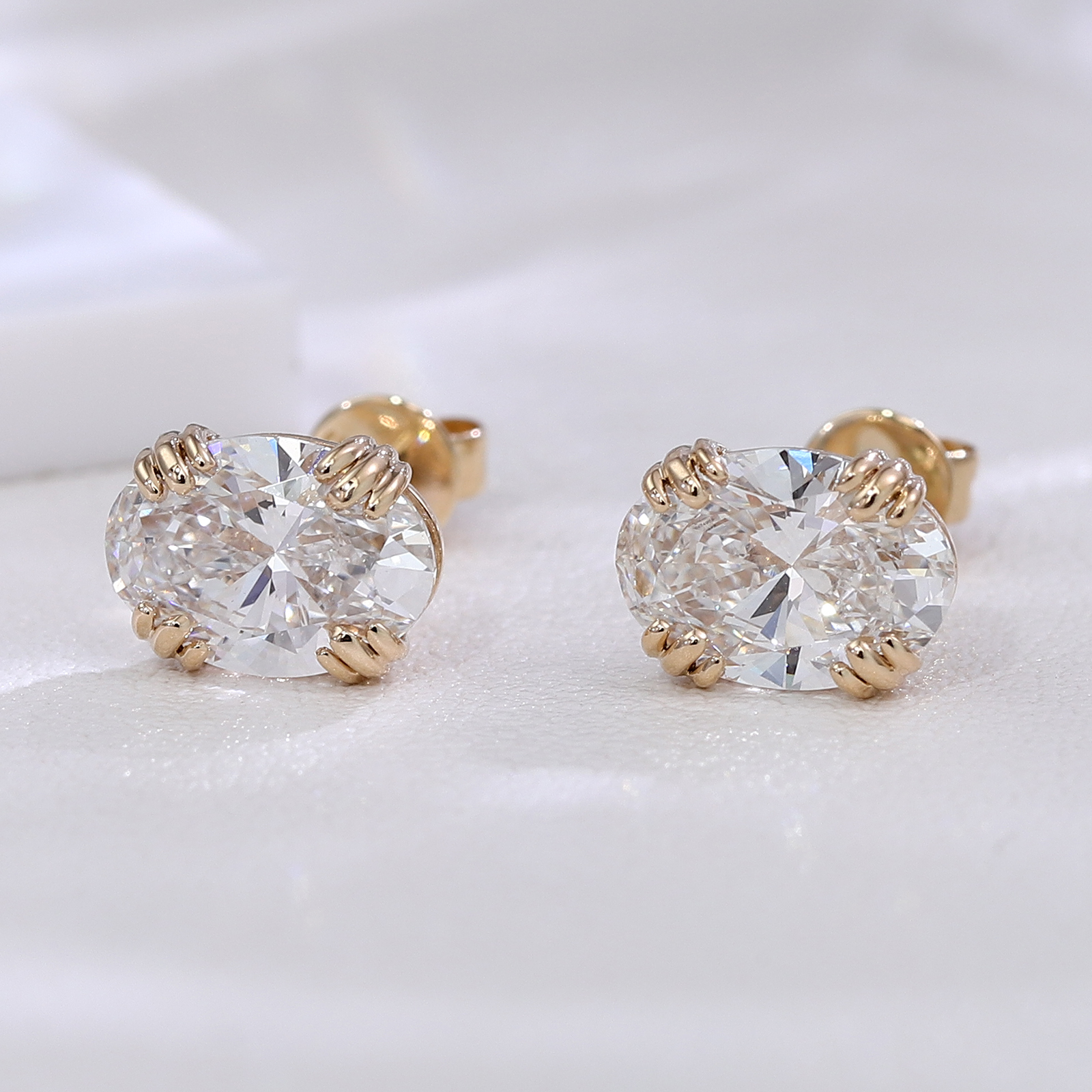 Provence Luxury Oval cut Earri – обзор и цена Diamond Stud Earrings